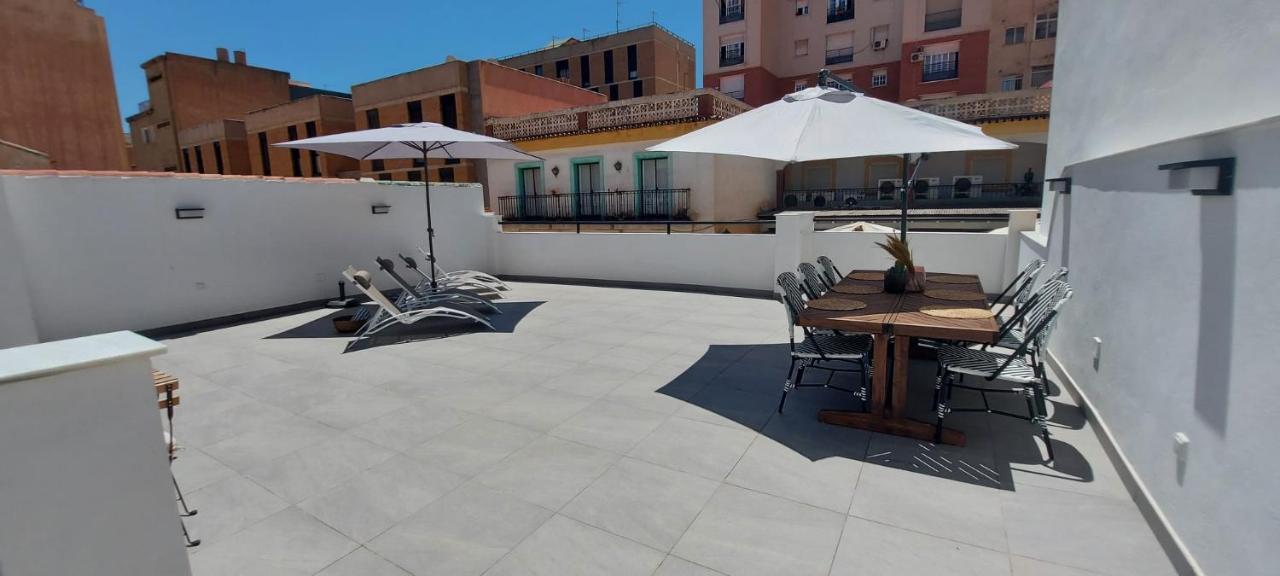 Love Rent4 Malaga City ภายนอก รูปภาพ